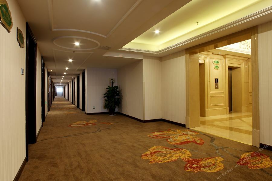 Vienna International Hotel Changzhou Railway Station Екстериор снимка
